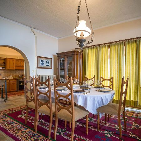 Traditional Luxury Villa ARMONIA Aigio Extérieur photo